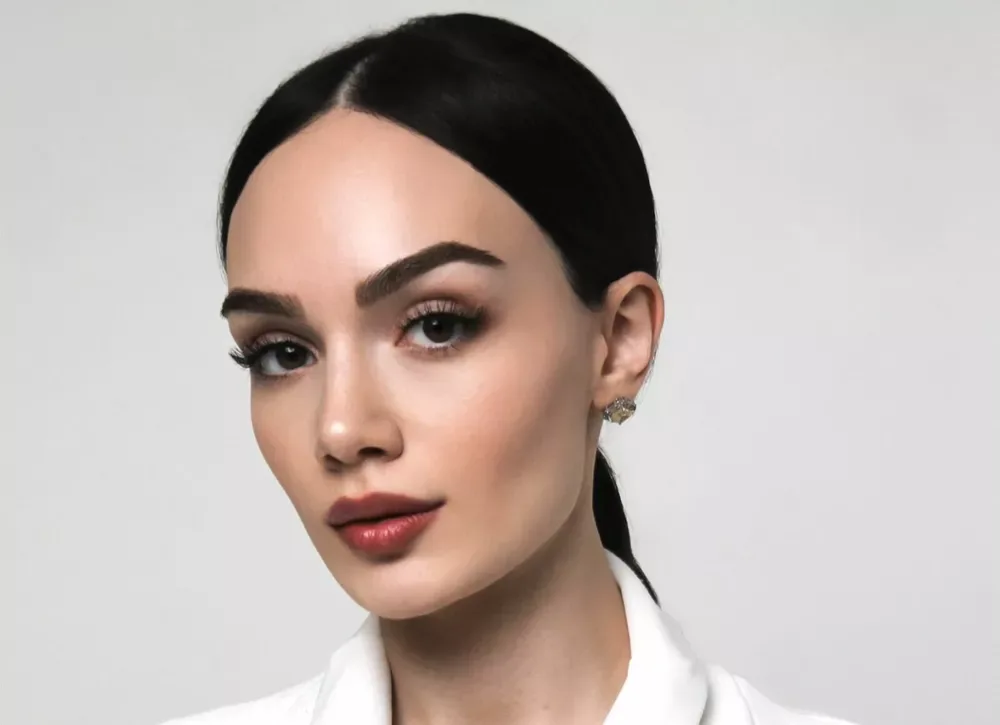 Анна Егоян